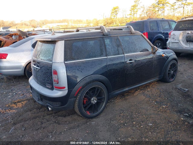 2009 MINI COOPER S CLUBMAN WMWMM33559TP72517 Photo 3
