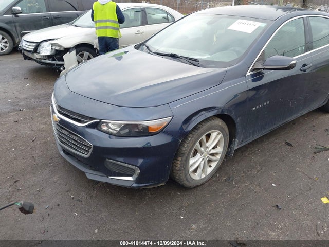 Chevrolet MALIBU 1LT 2017 1G1ZE5ST5HF172068 Image 2