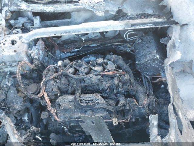 3FA6P0HD6HR304951 Ford FUSION SE