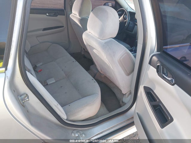 2G1WB5E38F1125967 Chevrolet Impala Limited Lt