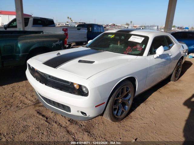 2C3CDZAG0GH329549 Dodge Challenger Sxt Plus