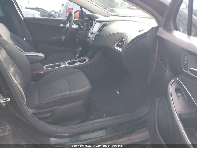 Chevrolet Cruze Ls Auto 2017 1G1BC5SM5H7129439 Image 5