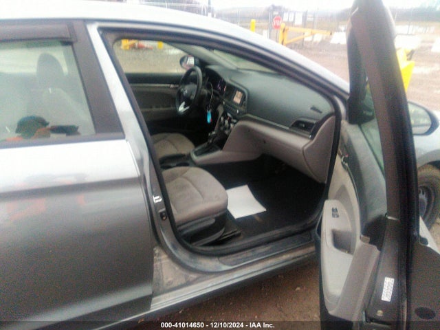 Hyundai ELANTRA SE 2019 KMHD74LF9KU791074 Image 5