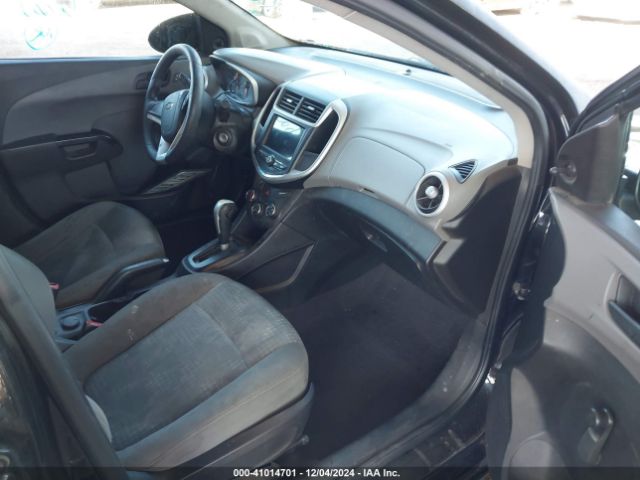 1G1JB5SH8J4120081 Chevrolet Sonic Ls Auto