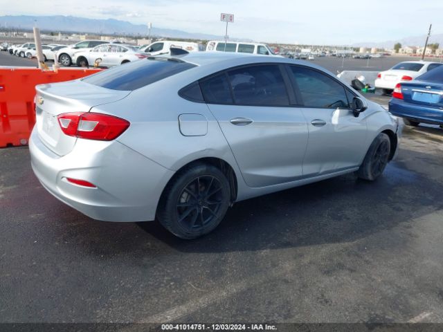 1G1BC5SM5J7182051 Chevrolet Cruze Ls Auto