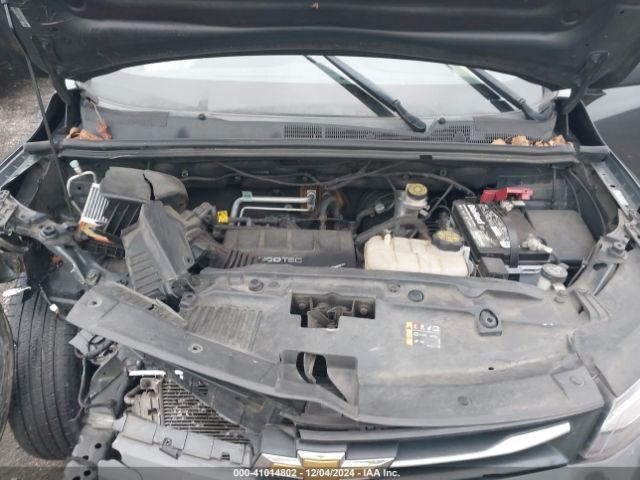 KL7CJLSBXJB681703 Chevrolet Trax Lt