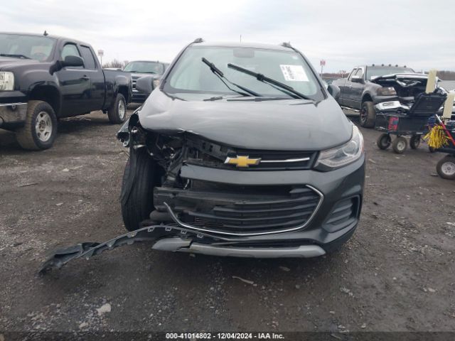KL7CJLSBXJB681703 Chevrolet Trax Lt