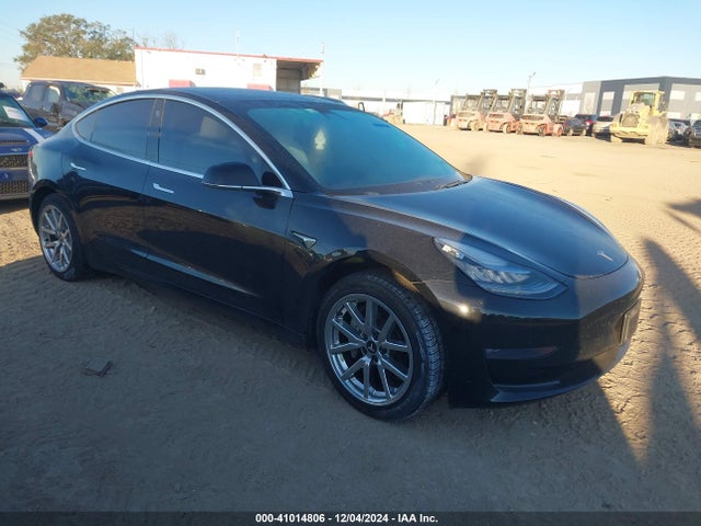 2019 TESLA MODEL 3 5YJ3E1EA6KF323561 Photo 0