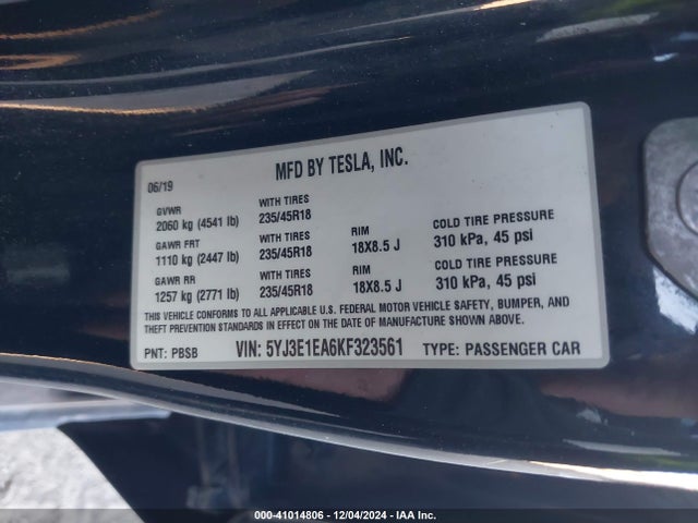 2019 TESLA MODEL 3 5YJ3E1EA6KF323561 Photo 8
