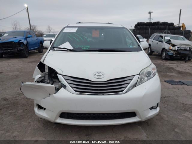 5TDYK3DC9FS595827 Toyota Sienna Xle 8 Passenger