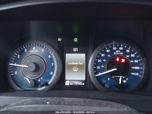 5TDYK3DC9FS595827 Toyota Sienna Xle 8 Passenger
