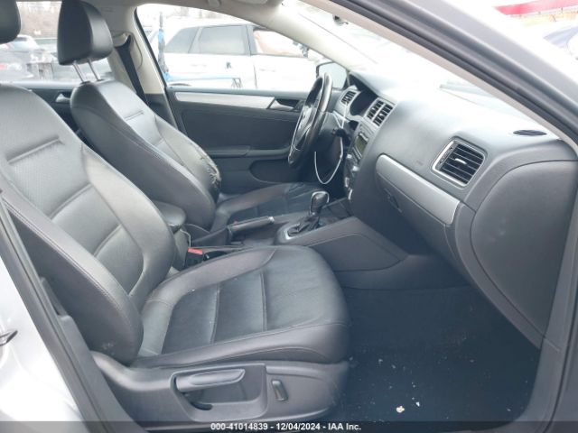 3VWD17AJ5EM353818 Volkswagen Jetta 1.8t Se