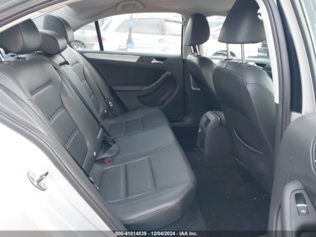 3VWD17AJ5EM353818 Volkswagen Jetta 1.8t Se