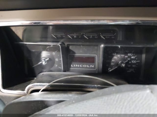 5LMJJ2J56EEL07666 Lincoln Navigator