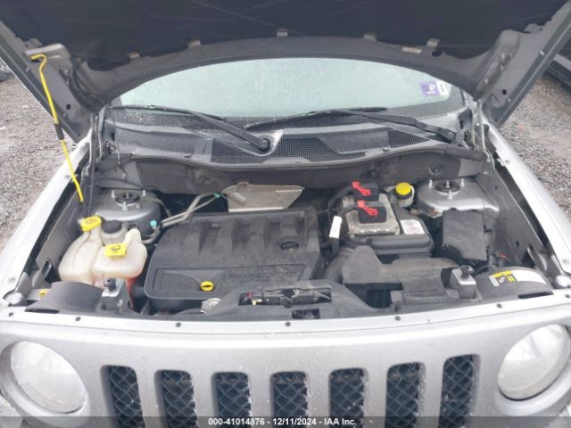1C4NJRFB1ED898267 Jeep Patriot Latitude