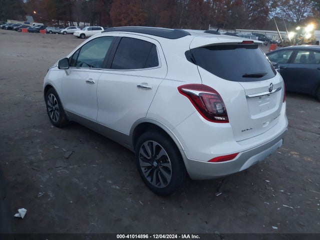 Buick Encore Essence 2017 KL4CJCSB0HB035884 Image 3