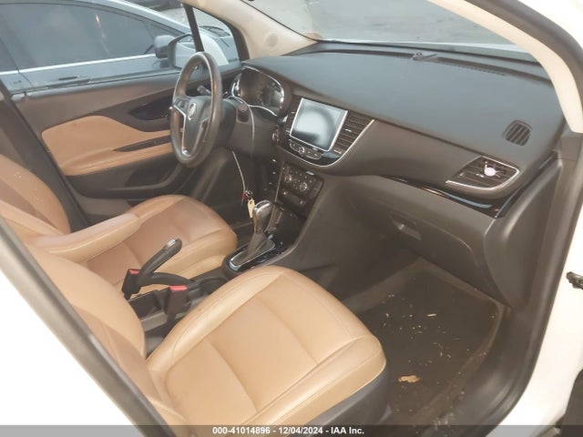 Buick Encore Essence 2017 KL4CJCSB0HB035884 Image 5