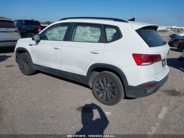 3VVDX7B28NM005182 Volkswagen Taos 1.5t S
