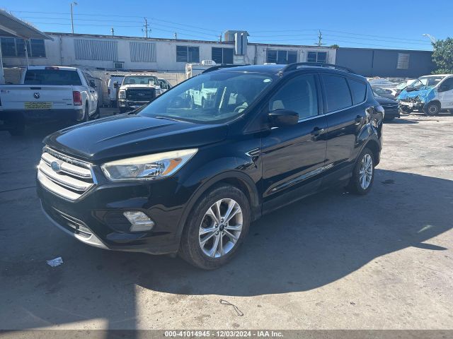 1FMCU9GD5JUB53638 Ford ESCAPE SE