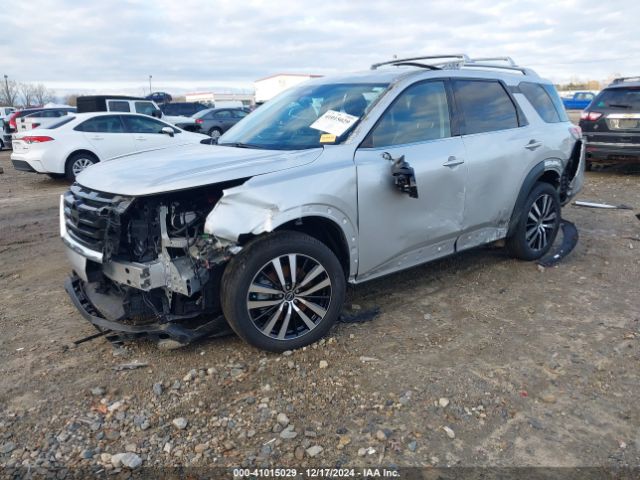 5N1DR3DJ1PC222921 Nissan Pathfinder Platinum 4wd