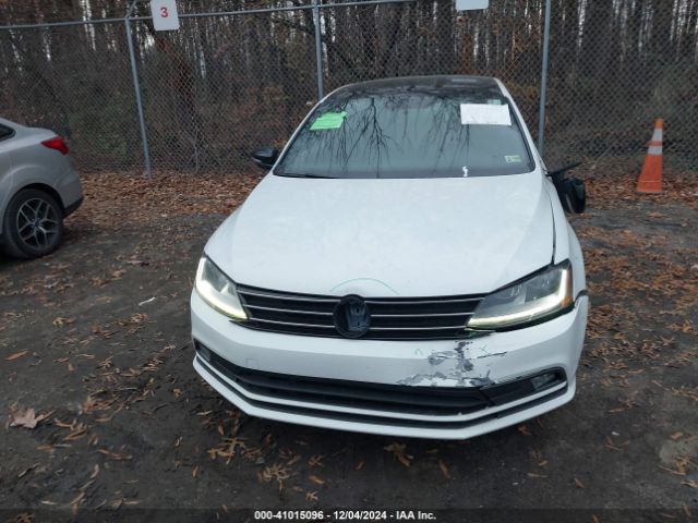 3VWD17AJ6JM227008 Volkswagen Jetta 1.8t Se Sport