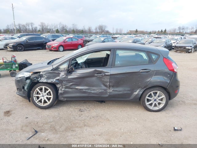Ford FIESTA SE 2018 3FADP4EJ9JM134189 Image 13