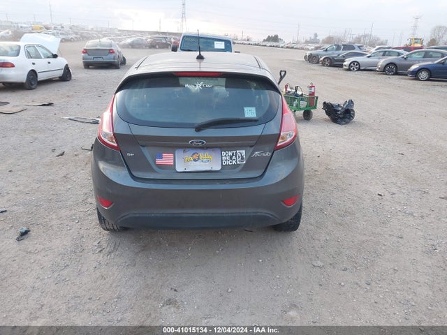 Ford FIESTA SE 2018 3FADP4EJ9JM134189 Image 15