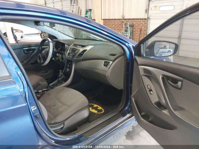 5NPDH4AE8GH691173 Hyundai ELANTRA SE