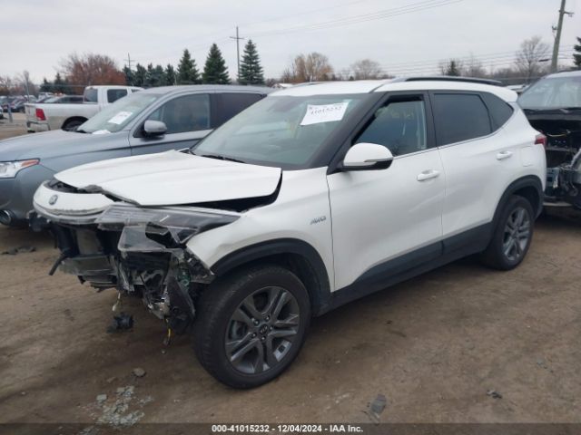 KNDEUCAA5M7046780 KIA SELTOS S