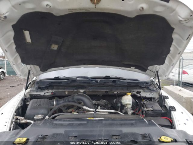 1C6RR7LT4ES323661 RAM 1500 Slt