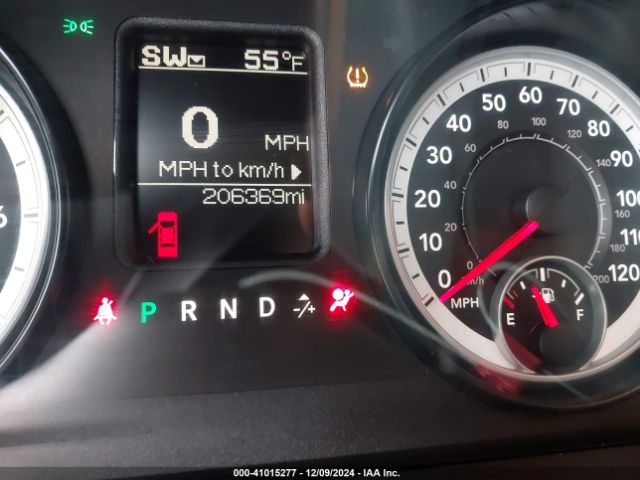 1C6RR7LT4ES323661 RAM 1500 Slt