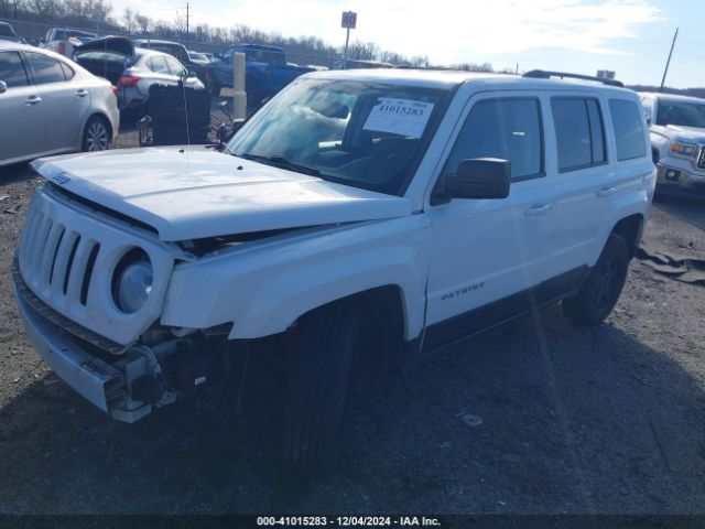 1C4NJRBB7GD783049 Jeep Patriot Sport