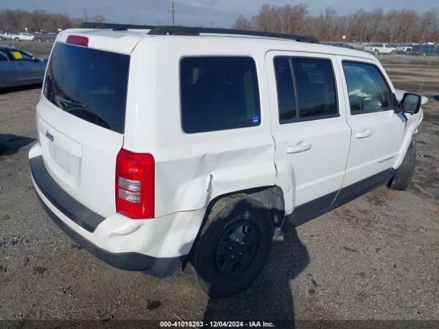 1C4NJRBB7GD783049 Jeep Patriot Sport