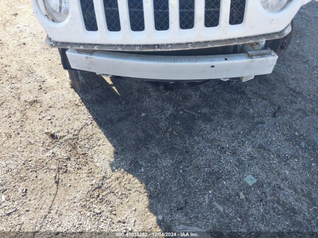 1C4NJRBB7GD783049 Jeep Patriot Sport