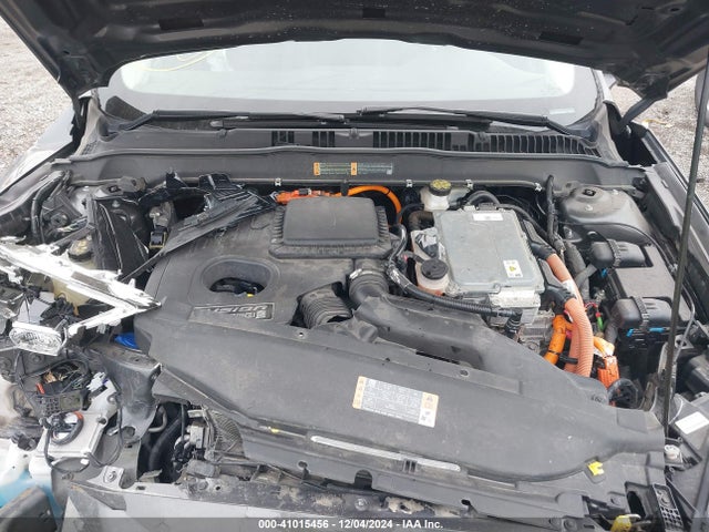 3FA6P0PU0JR282341 Ford Fusion Energi Se Luxury