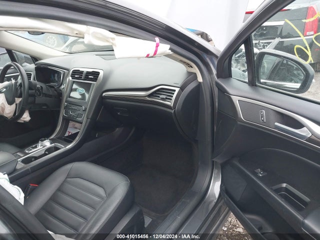 3FA6P0PU0JR282341 Ford Fusion Energi Se Luxury
