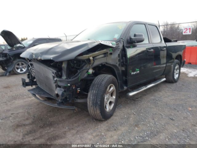 2019 RAM 1500 1C6SRFCT6KN743475 Photo 1