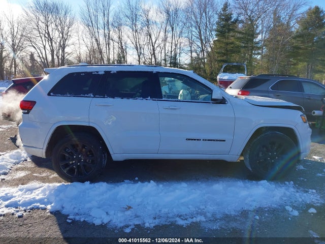 1C4RJFAG3MC809502 Jeep Grand Cherokee Laredo X 4x4