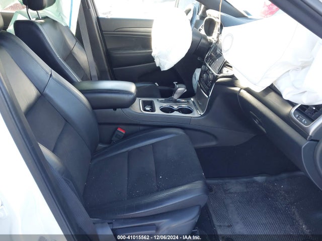 1C4RJFAG3MC809502 Jeep Grand Cherokee Laredo X 4x4