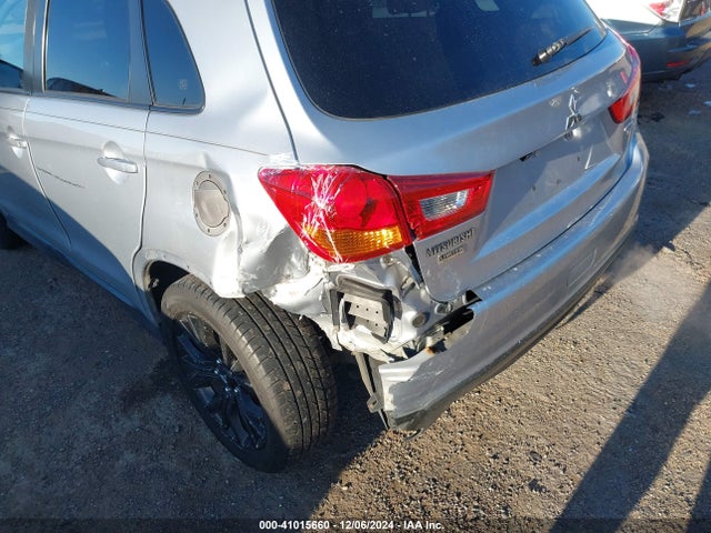 JA4AR3AU0HZ054591 Mitsubishi Outlander Sport 2.0 Le