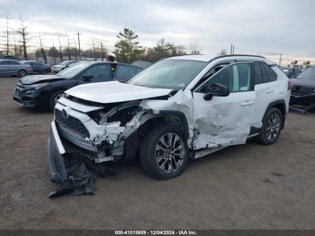 2T3F1RFV9MC167832 Toyota RAV4 LE