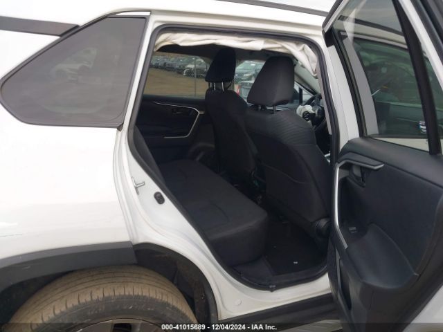 2T3F1RFV9MC167832 Toyota RAV4 LE