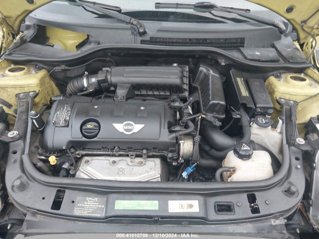 2010 MINI COOPER WMWMF3C53ATZ64422 Photo 9