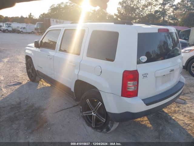1C4NJPFB3FD120929 Jeep Patriot Latitude