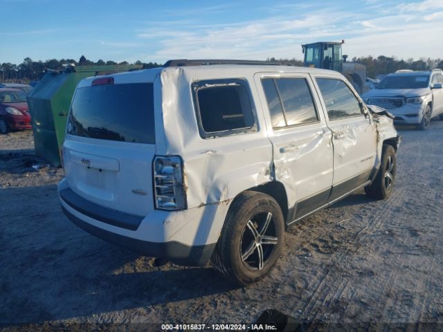 1C4NJPFB3FD120929 Jeep Patriot Latitude