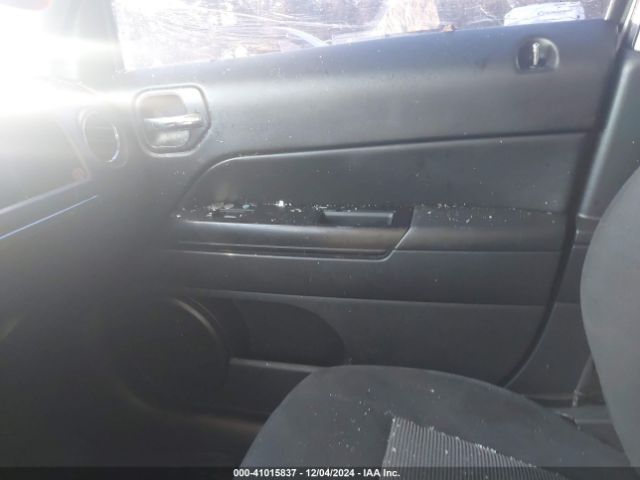 1C4NJPFB3FD120929 Jeep Patriot Latitude
