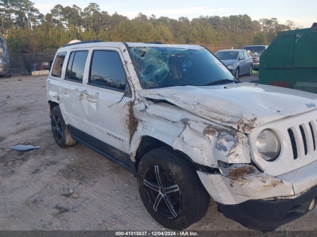 1C4NJPFB3FD120929 Jeep Patriot Latitude