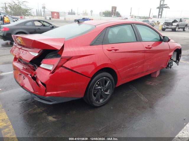 KMHLM4AG6PU391030 Hyundai ELANTRA SEL