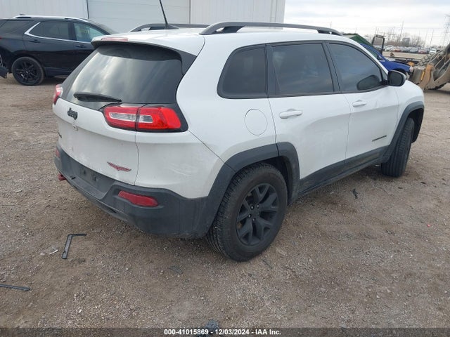 1C4PJMBB7GW373335 Jeep Cherokee Trailhawk