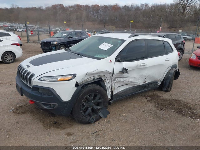 1C4PJMBB7GW373335 Jeep Cherokee Trailhawk